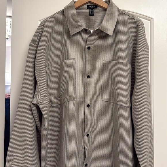 Men's Striped Button-Up Jacket - Picture 2 of 4